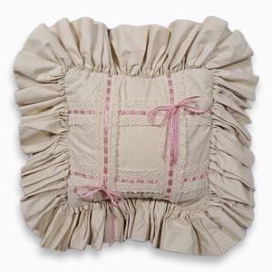 Pillow Dorothys Ruffled Originals Lacey Eyelet Decorative Throw Pillow Vintage